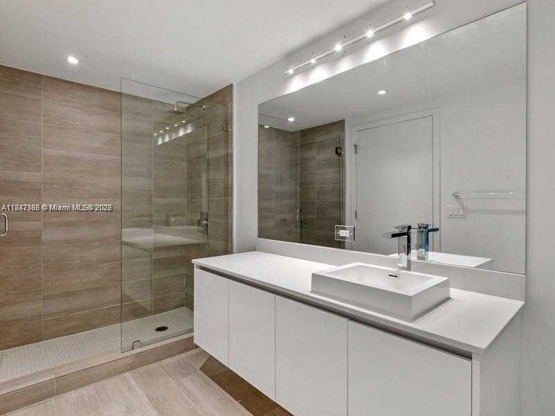 Small Image of 1600 SOUTH WEST 1ST AVE #609, Miami Number 11