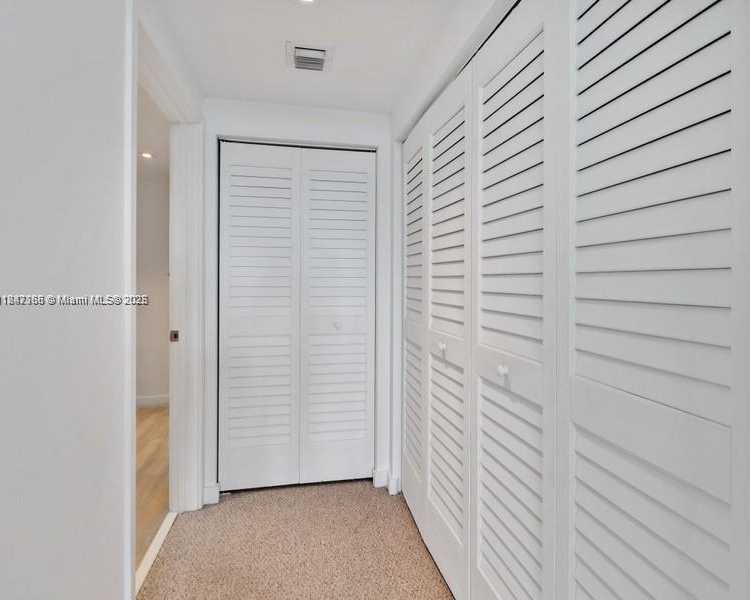 Small Image of 1600 SOUTH WEST 1ST AVE #609, Miami Number 14