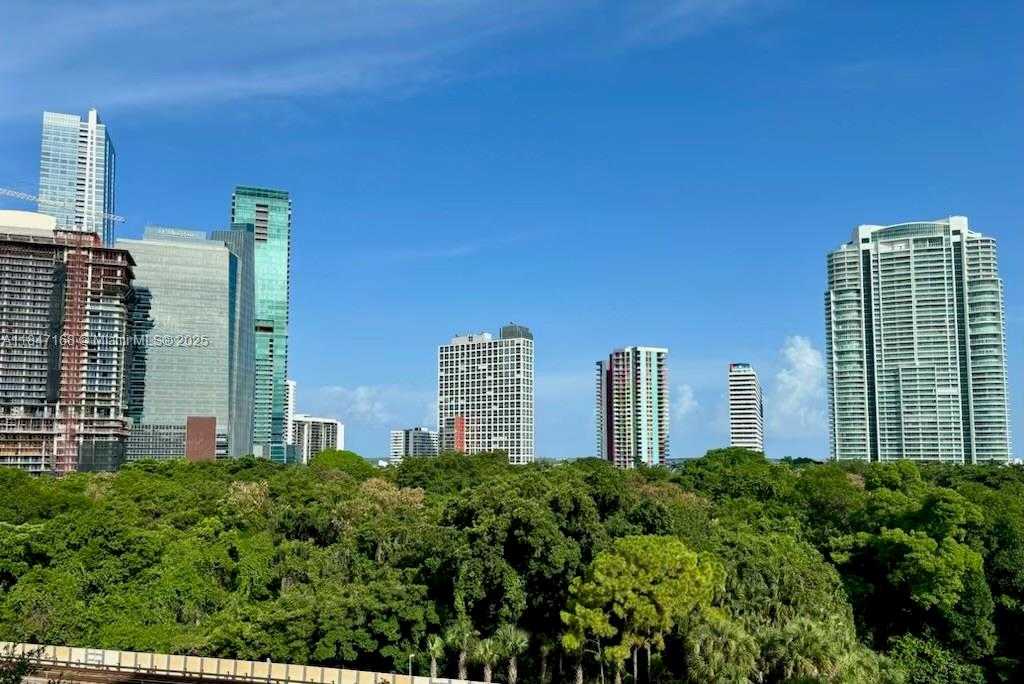 Small Image of 1600 SOUTH WEST 1ST AVE #609, Miami Number 16