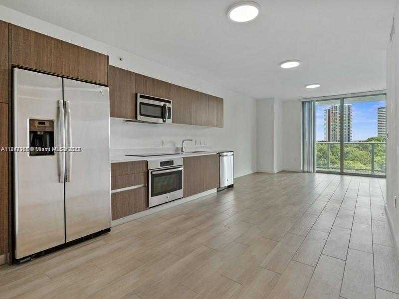 Small Image of 1600 SOUTH WEST 1ST AVE #609, Miami Number 5