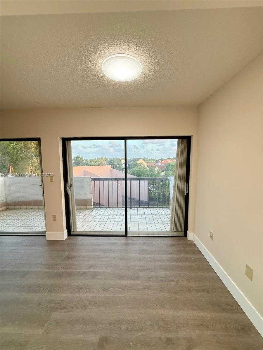 Small Image of 5900 SOUTH WEST 127TH AVE #3320, Miami Number 14
