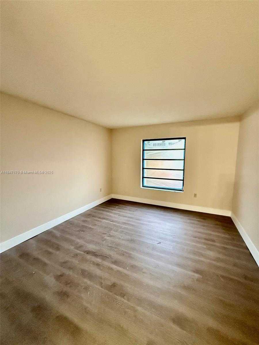 Small Image of 5900 SOUTH WEST 127TH AVE #3320, Miami Number 19