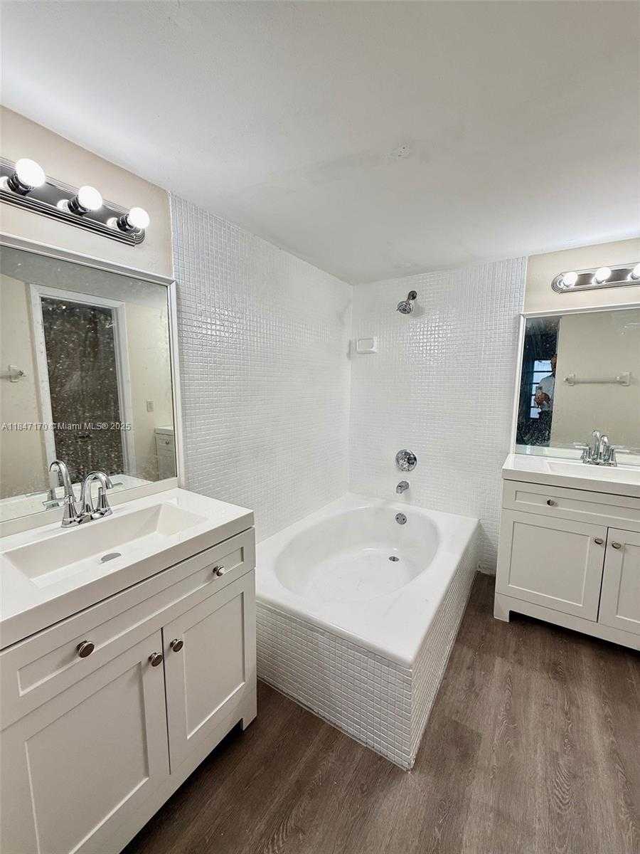 Small Image of 5900 SOUTH WEST 127TH AVE #3320, Miami Number 21