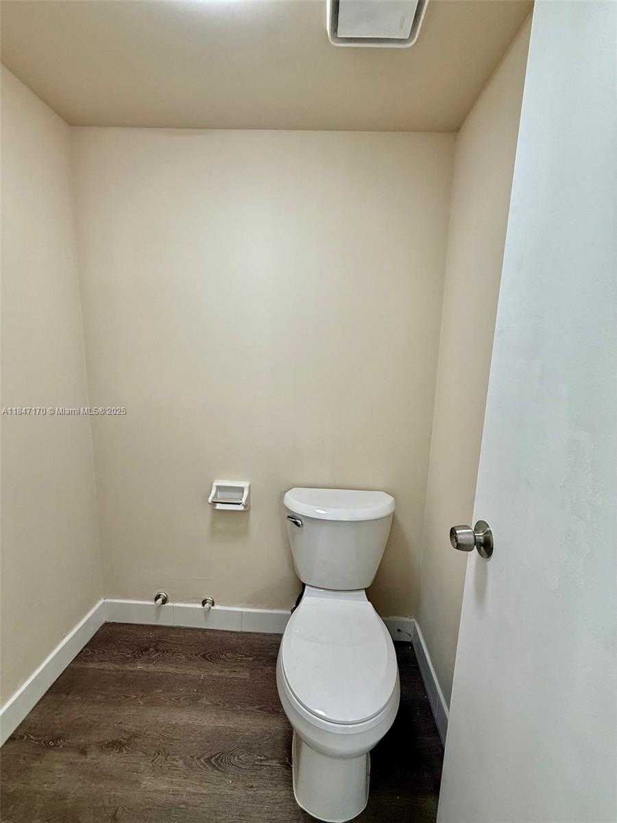Small Image of 5900 SOUTH WEST 127TH AVE #3320, Miami Number 23