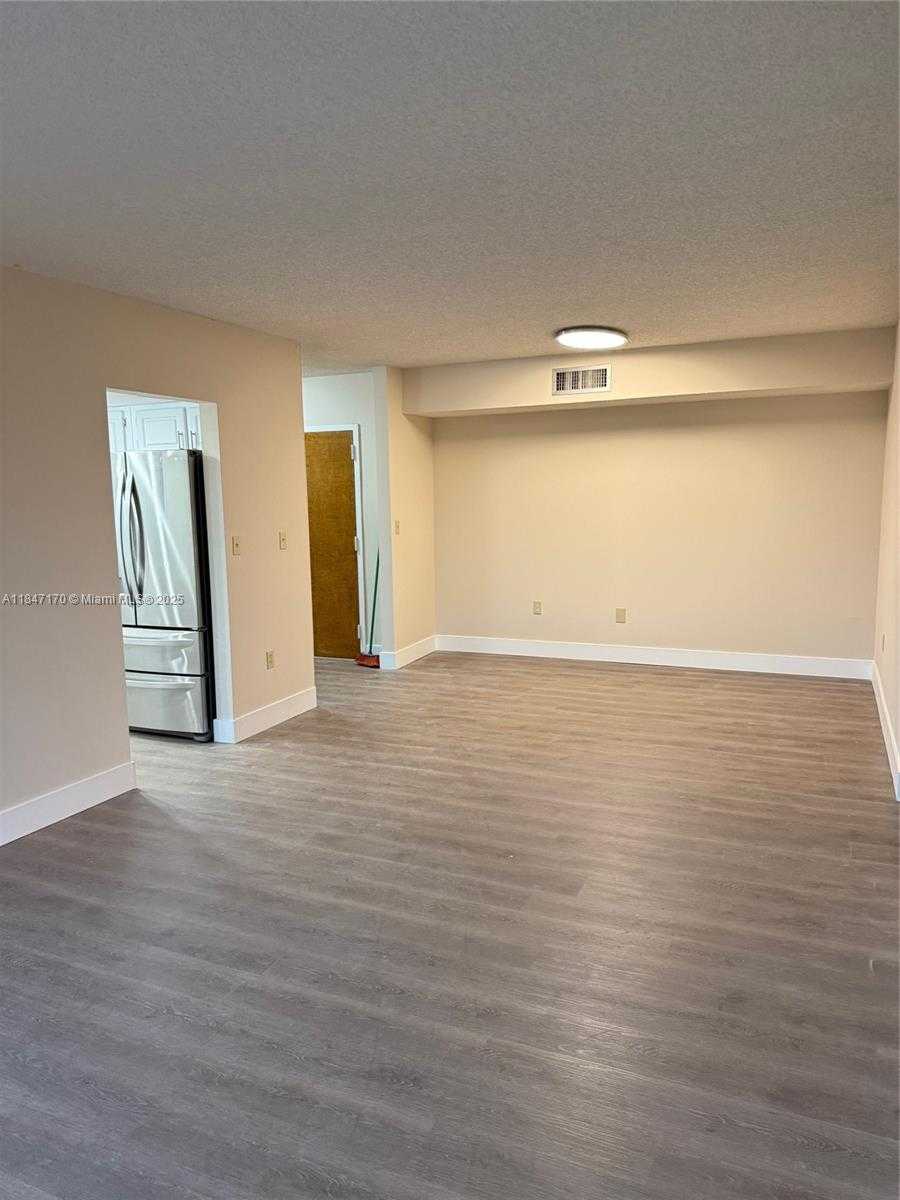 Small Image of 5900 SOUTH WEST 127TH AVE #3320, Miami Number 9