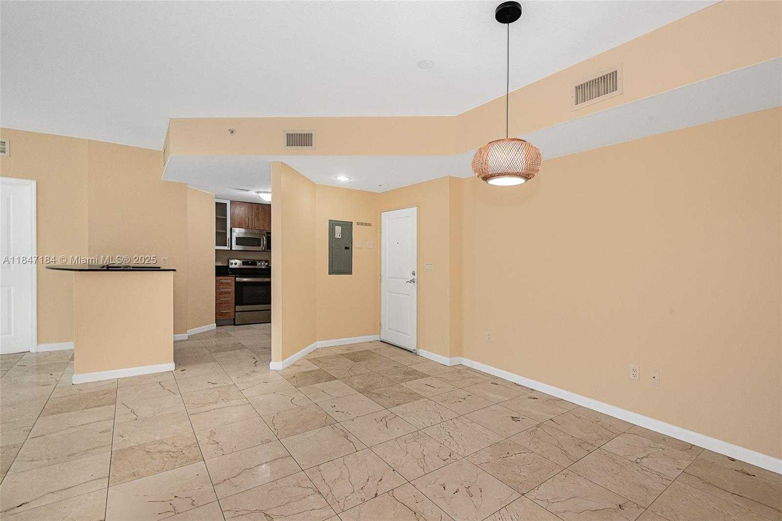 Small Image of 7900 HARBOR ISLAND DR #618, North Bay Village Number 16