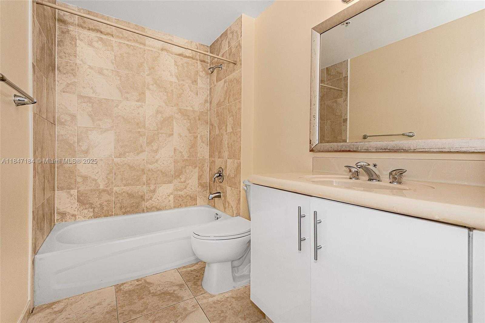 Small Image of 7900 HARBOR ISLAND DR #618, North Bay Village Number 21