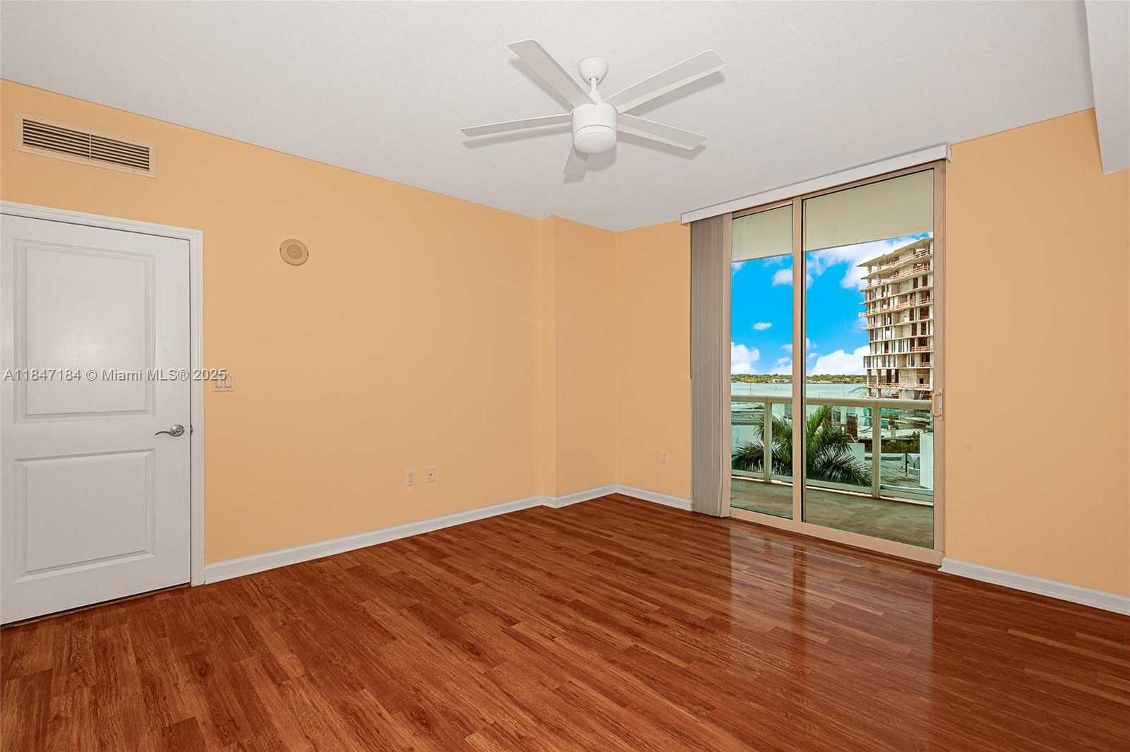 Small Image of 7900 HARBOR ISLAND DR #618, North Bay Village Number 23