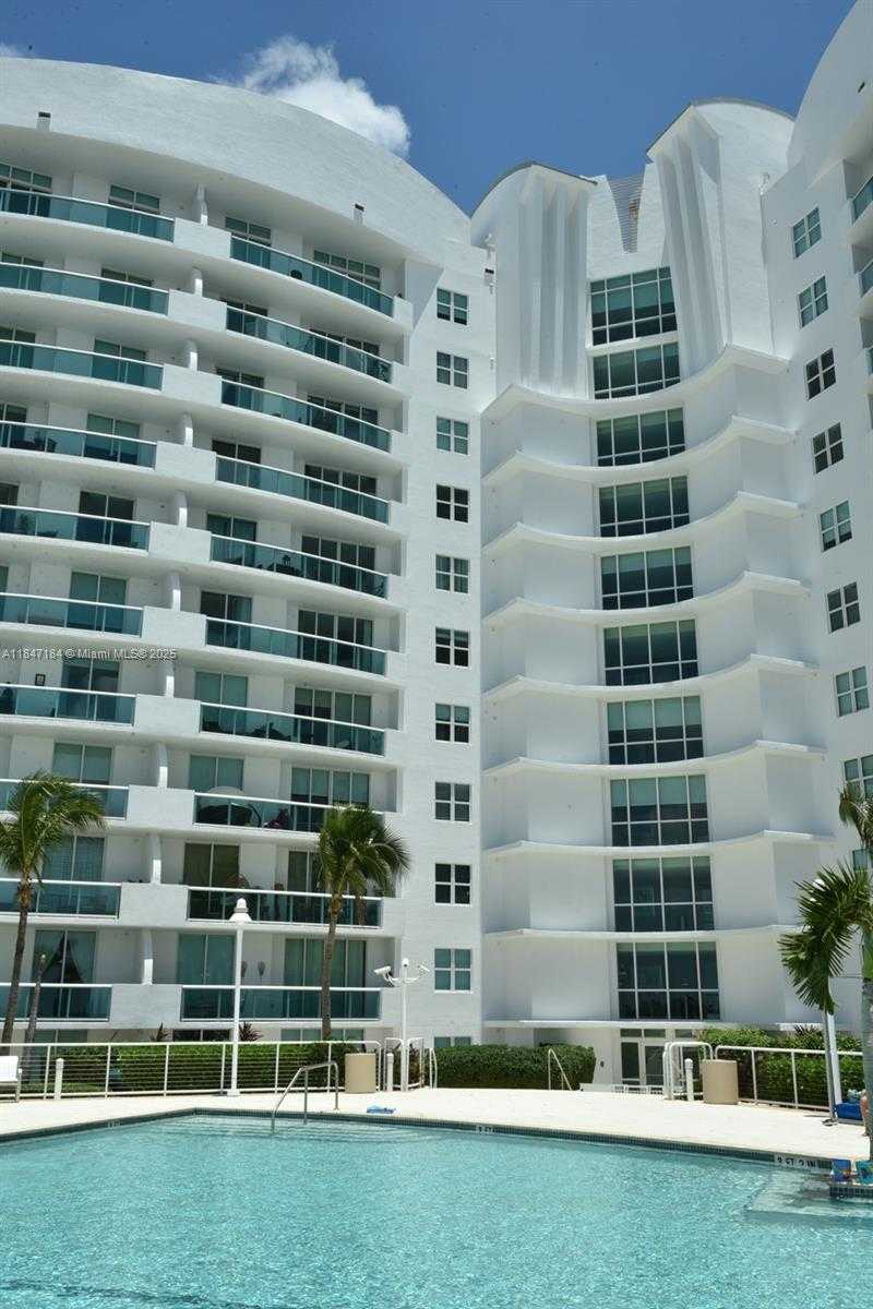 Small Image of 7900 HARBOR ISLAND DR #618, North Bay Village Number 37