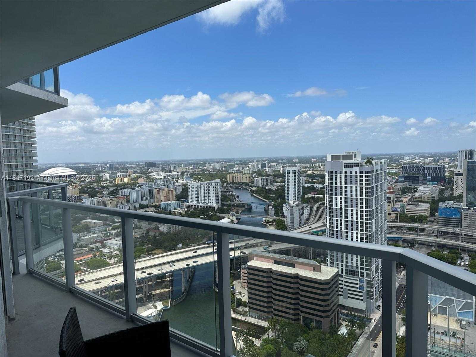 Small Image of 185 SOUTH WEST 7TH ST #4105, Miami Number 16
