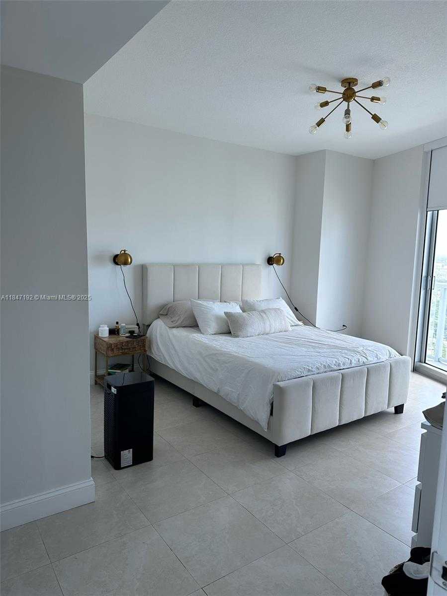 Small Image of 185 SOUTH WEST 7TH ST #4105, Miami Number 17