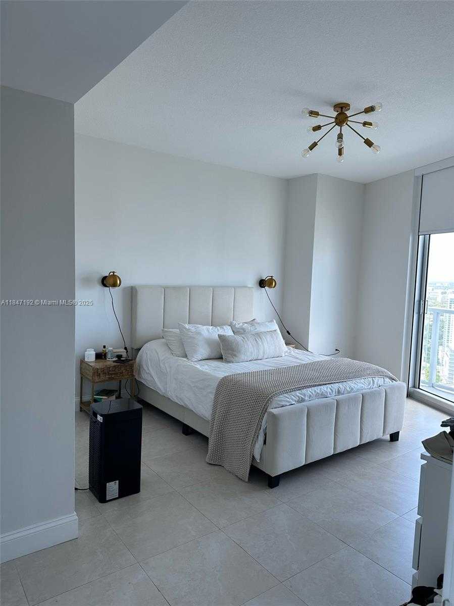 Small Image of 185 SOUTH WEST 7TH ST #4105, Miami Number 19