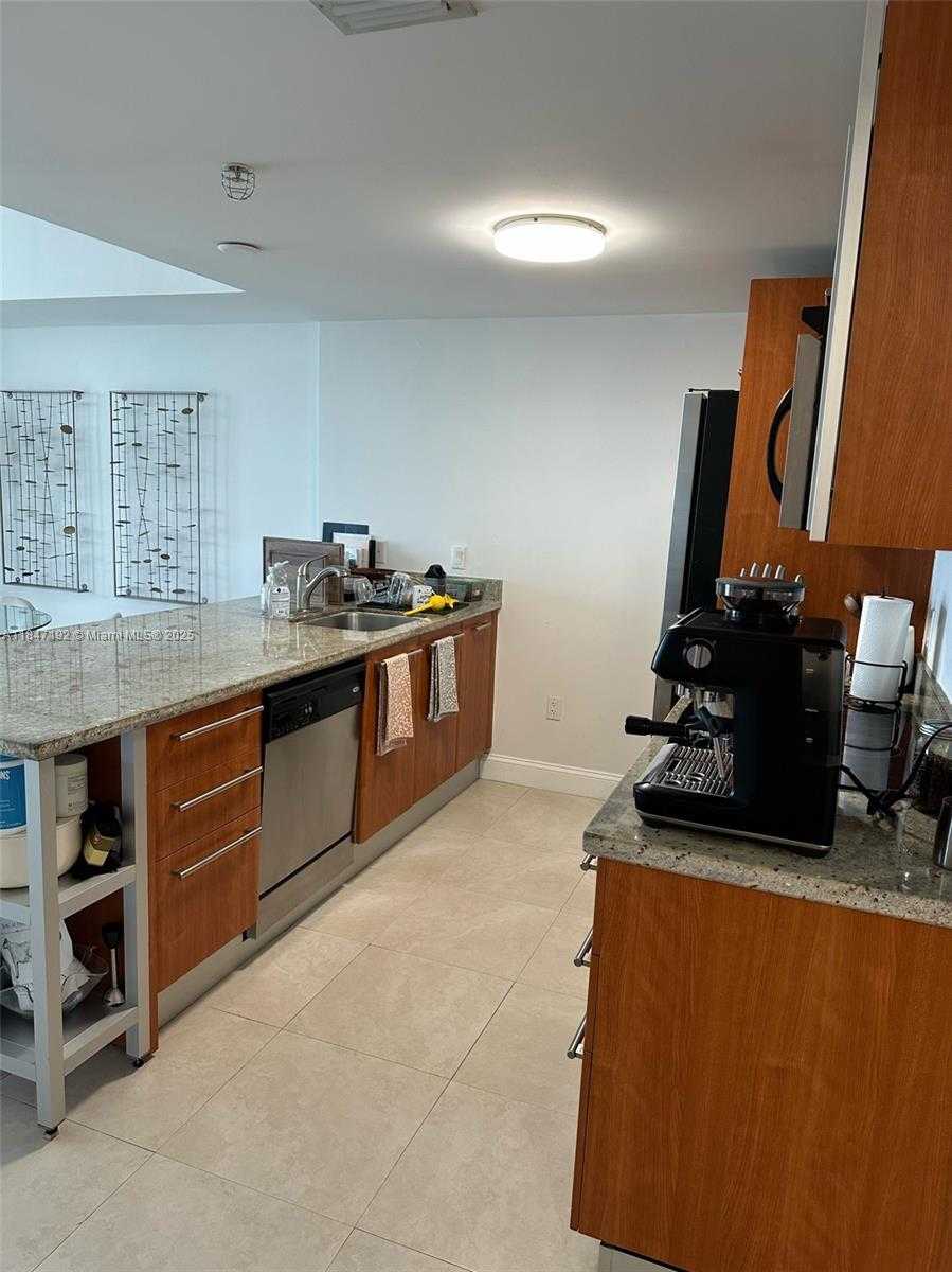 Small Image of 185 SOUTH WEST 7TH ST #4105, Miami Number 3