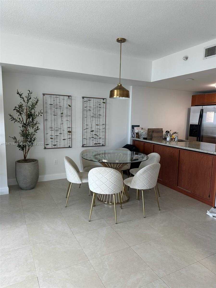 Small Image of 185 SOUTH WEST 7TH ST #4105, Miami Number 4
