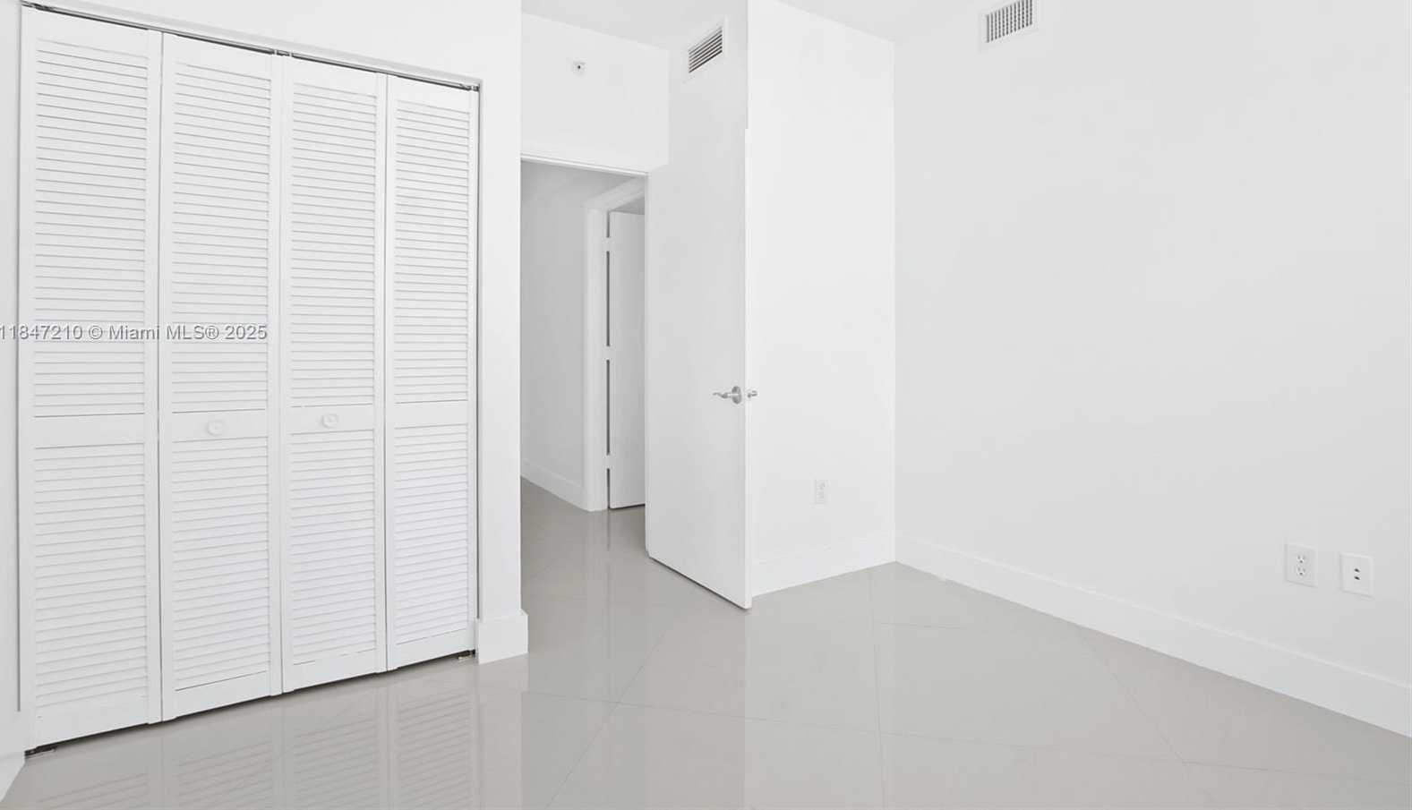 Small Image of 253 NORTH EAST 2ND ST #3602, Miami Number 28