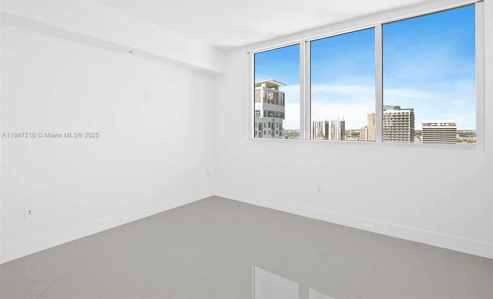 Small Image of 253 NORTH EAST 2ND ST #3602, Miami Number 34