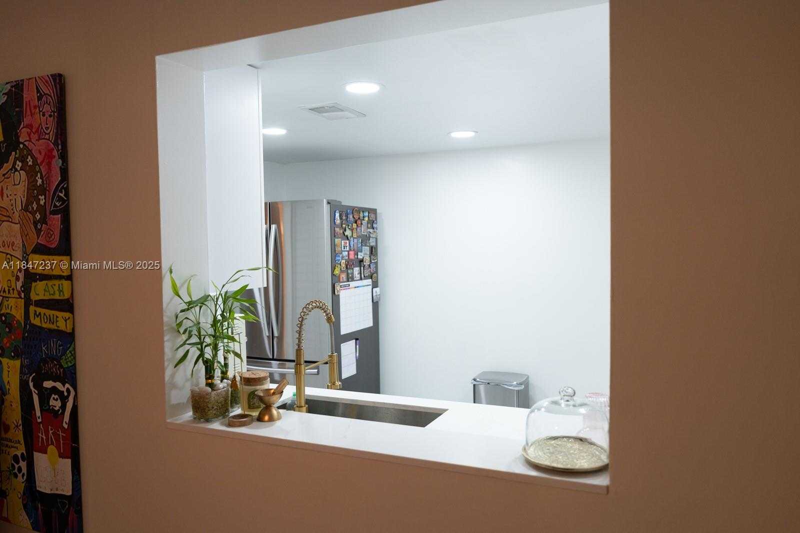 Small Image of 2055 SOUTH WEST 122ND AVE #529, Miami Number 11