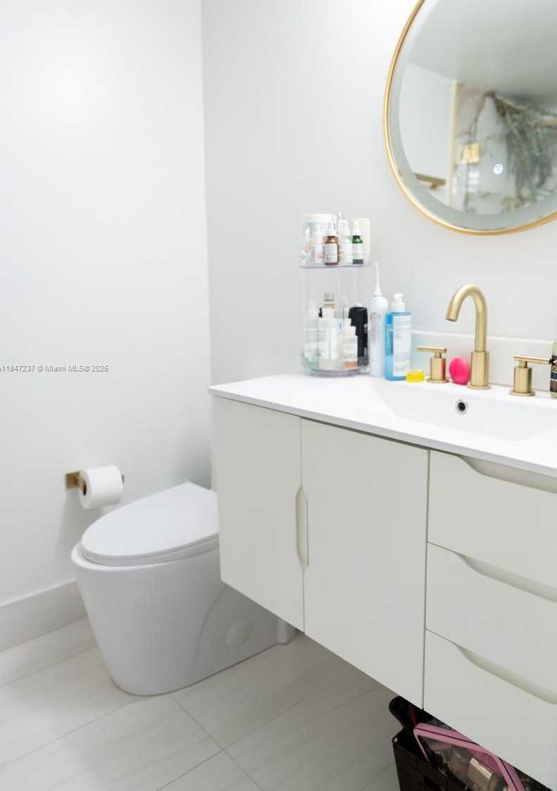 Small Image of 2055 SOUTH WEST 122ND AVE #529, Miami Number 26