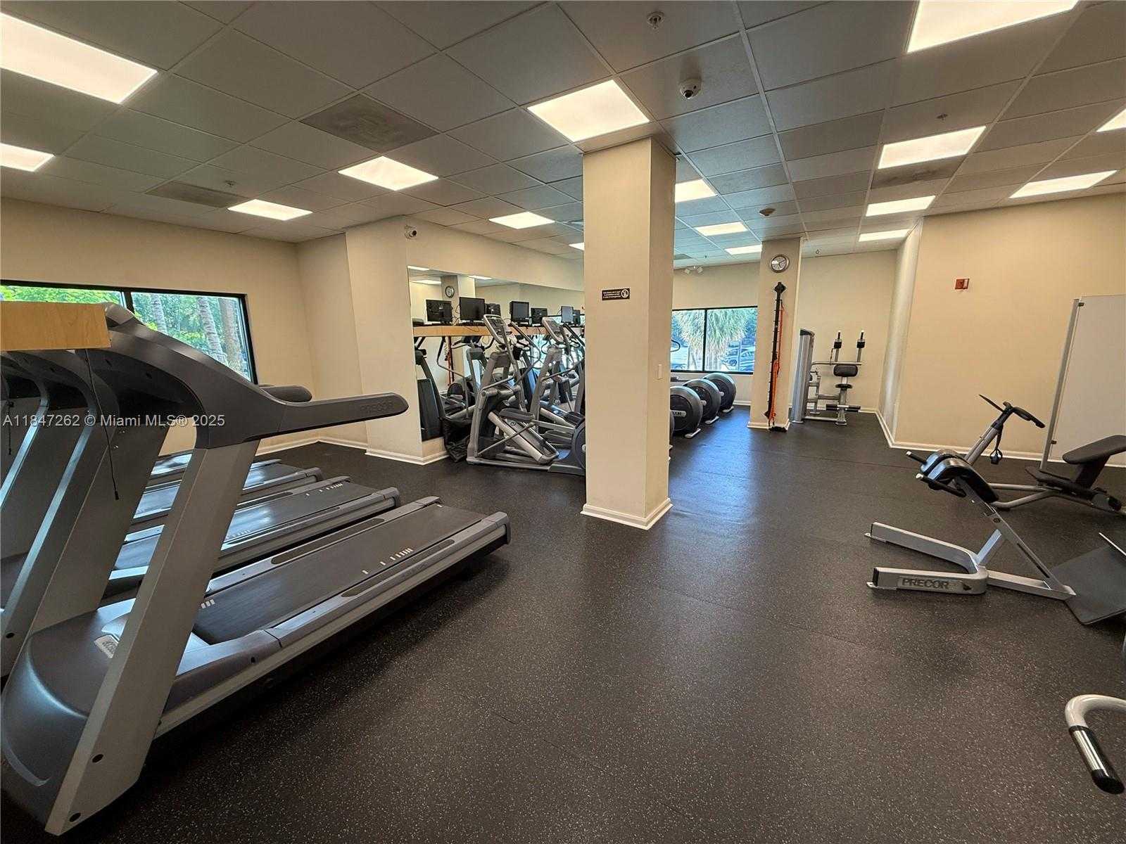 Small Image of 2333 BRICKELL AVE #1603, Miami Number 14