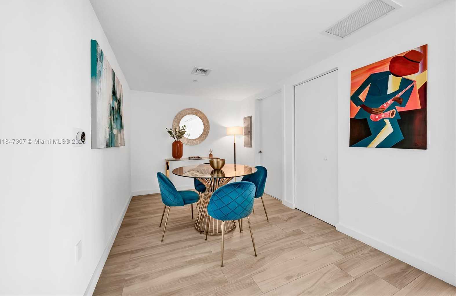 Small Image of 1300 SOUTH MIAMI AVE #4402, Miami Number 15