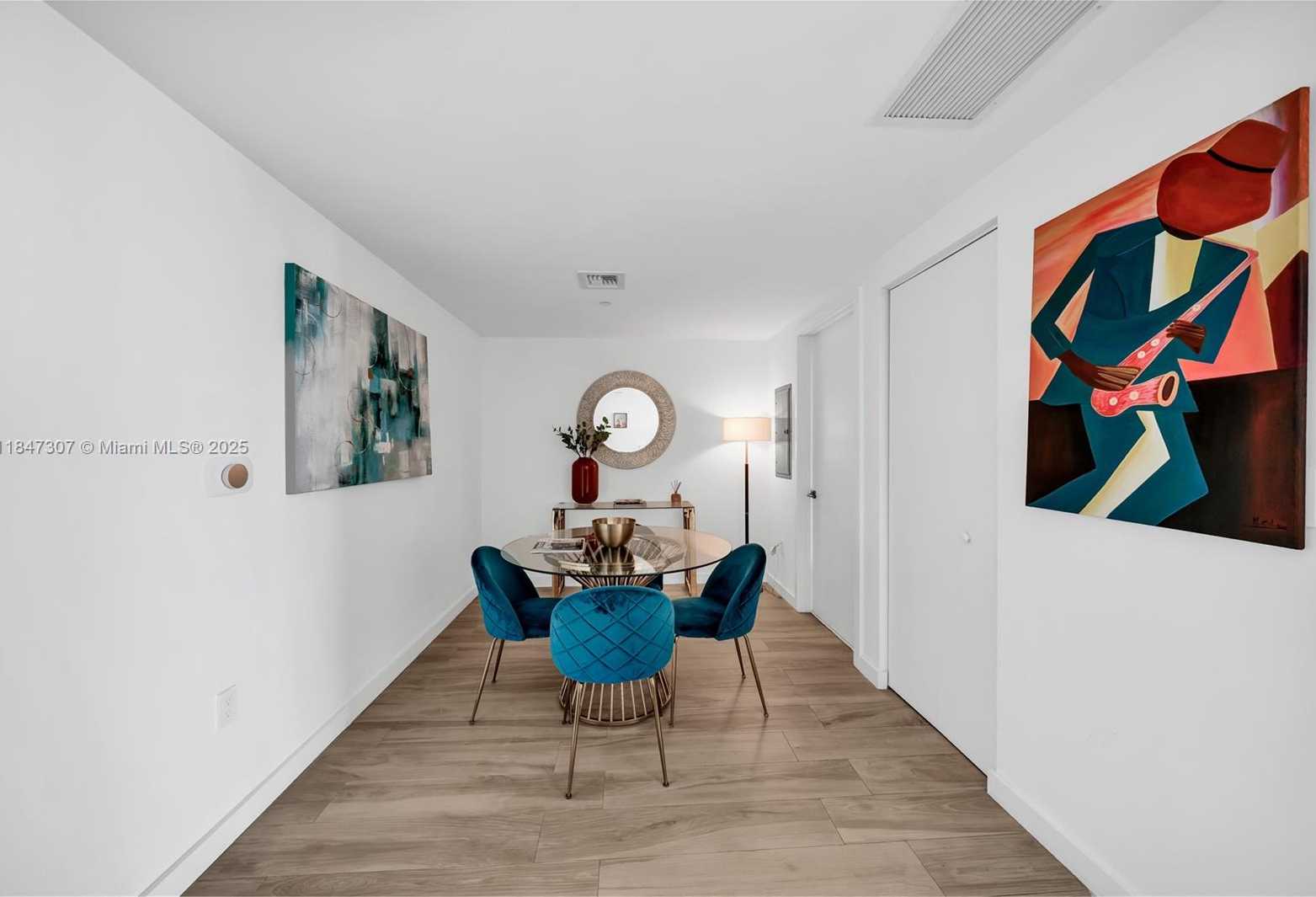 Small Image of 1300 SOUTH MIAMI AVE #4402, Miami Number 16