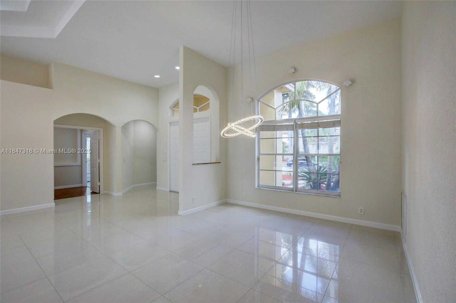 Small Image of 2536 EAGLE RUN COURT, Weston Number 10