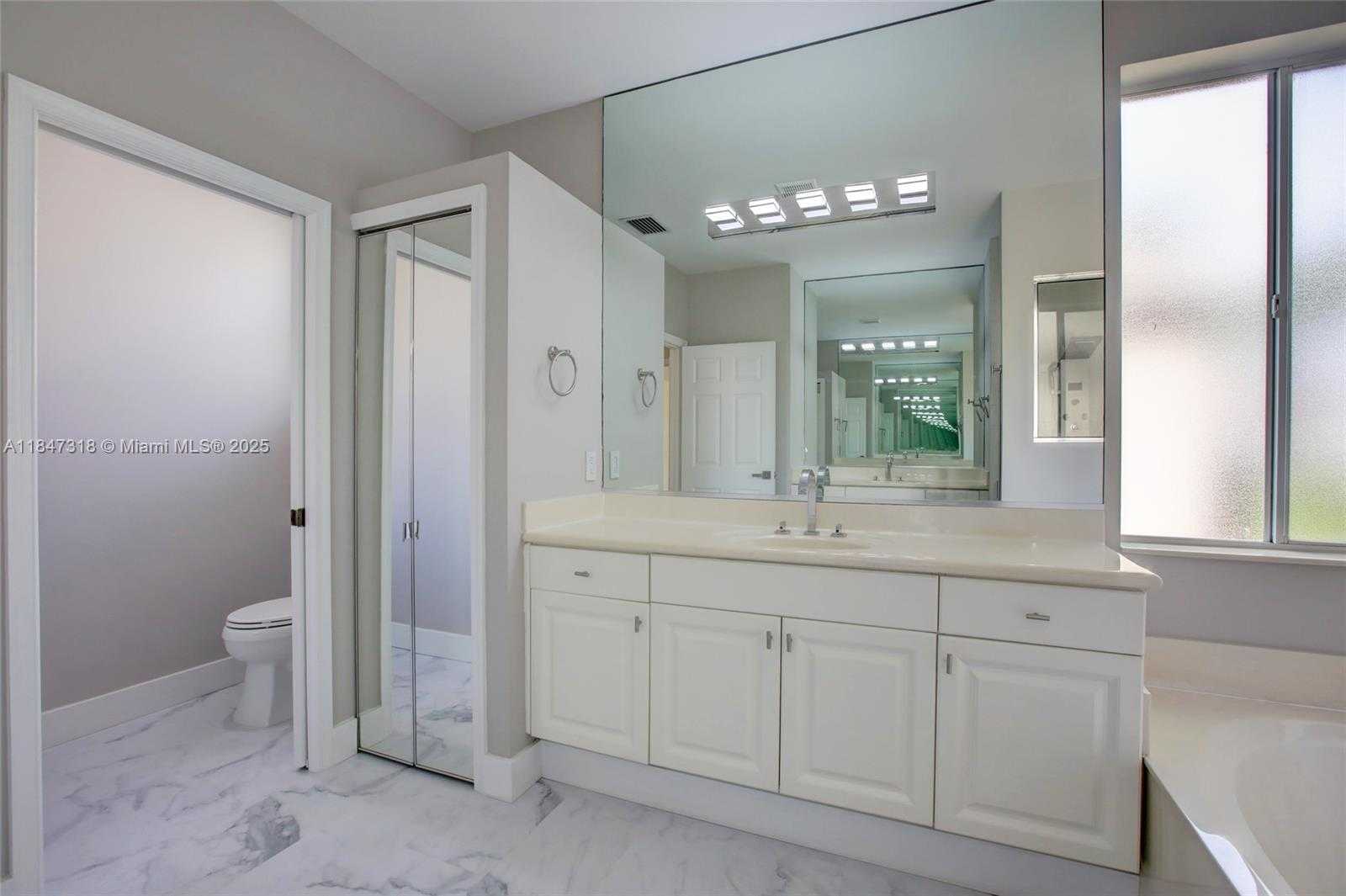 Small Image of 2536 EAGLE RUN COURT, Weston Number 18