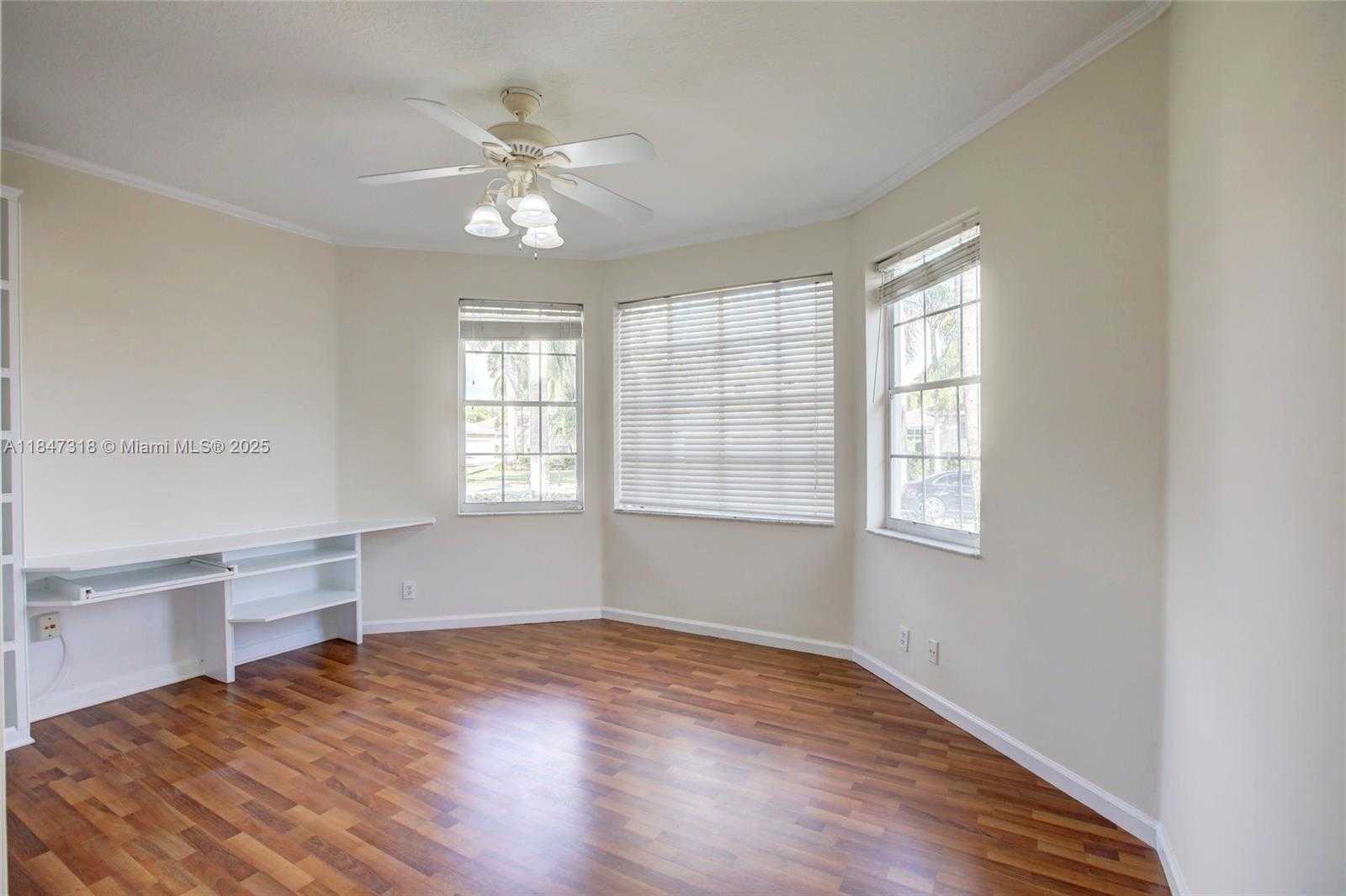Small Image of 2536 EAGLE RUN COURT, Weston Number 19