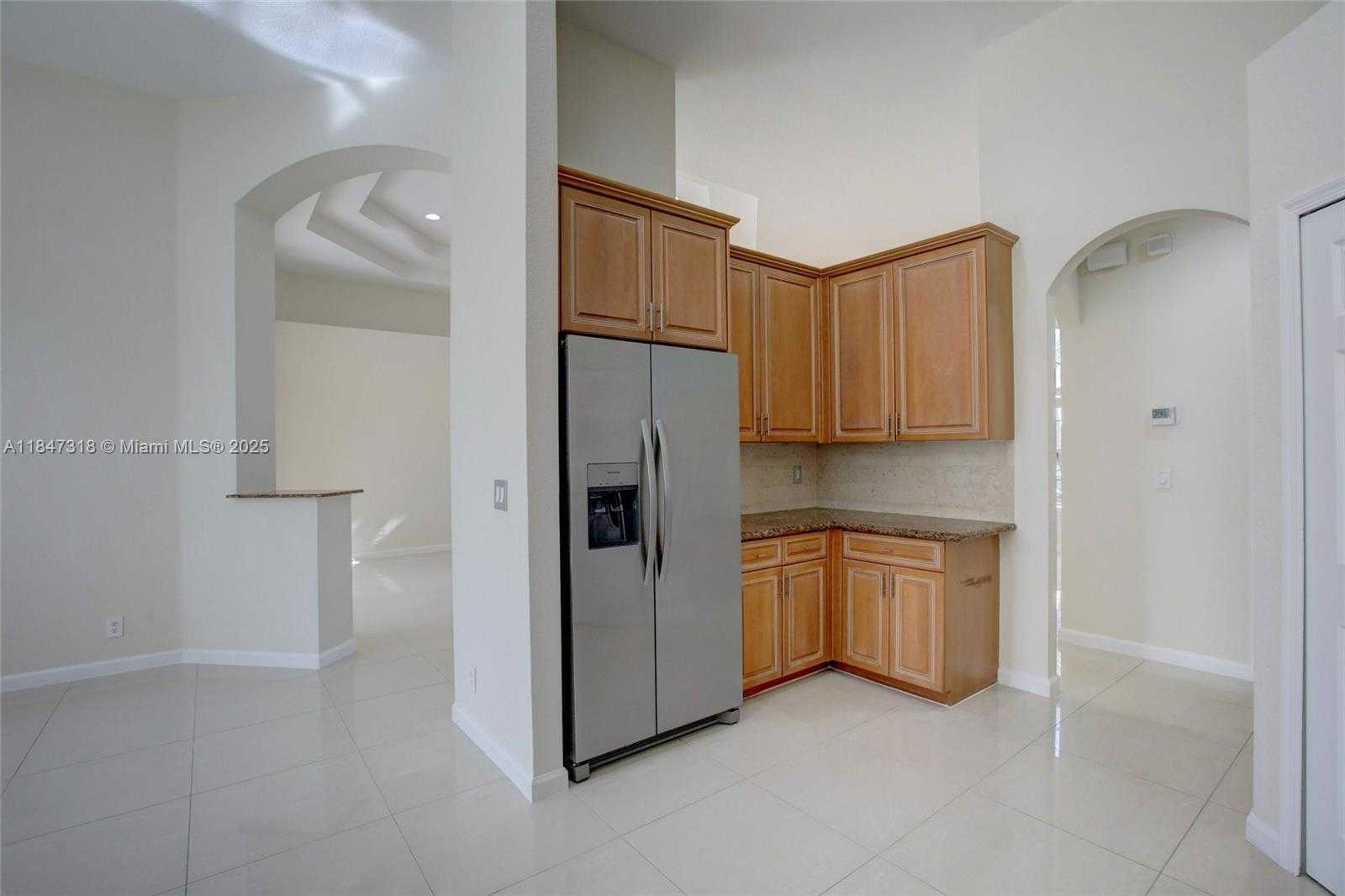 Small Image of 2536 EAGLE RUN COURT, Weston Number 22
