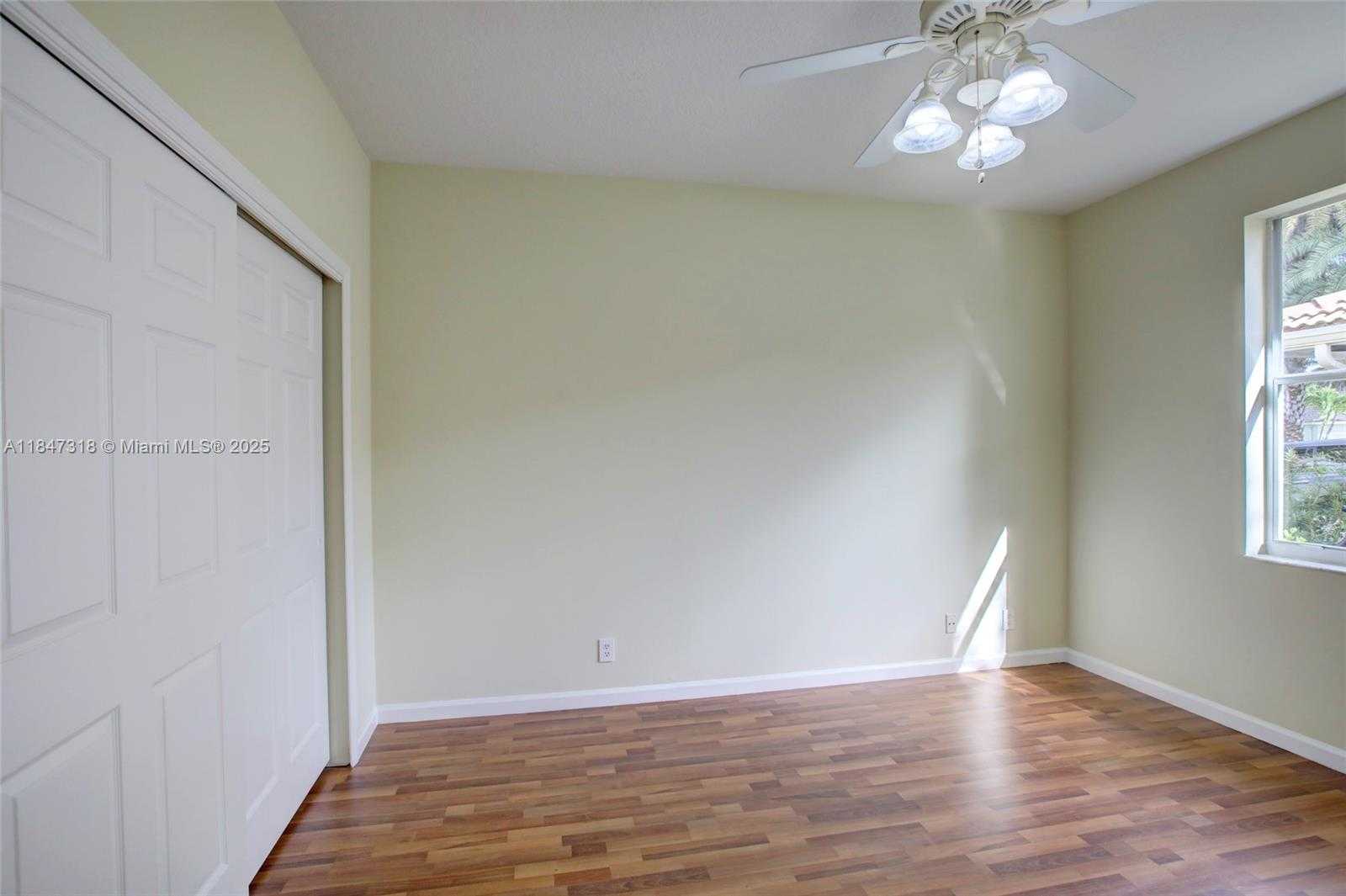 Small Image of 2536 EAGLE RUN COURT, Weston Number 38