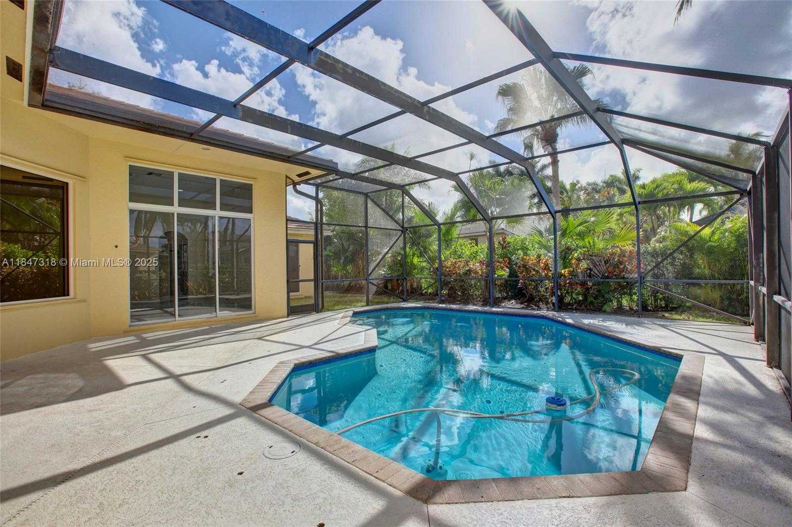Small Image of 2536 EAGLE RUN COURT, Weston Number 41