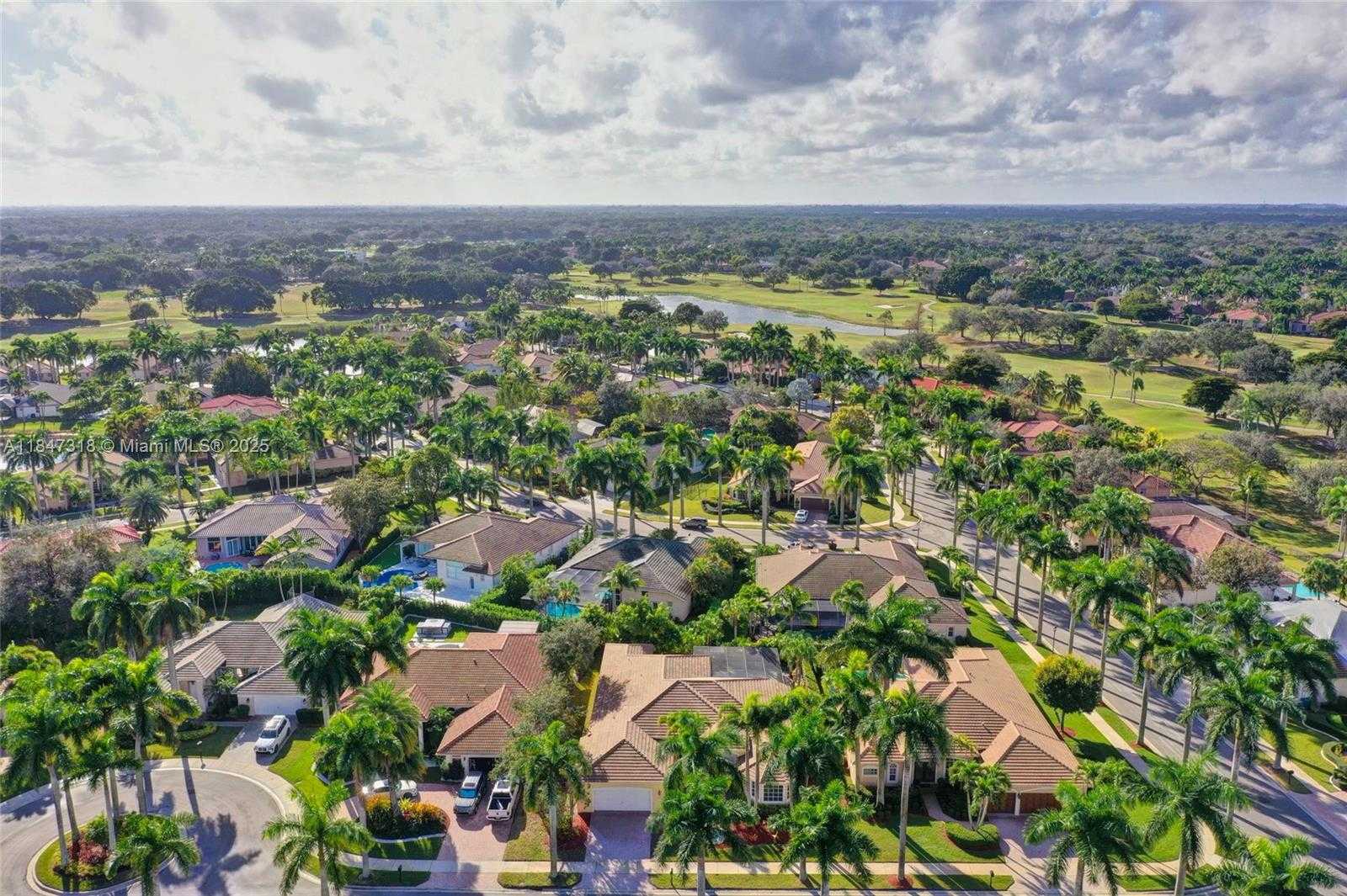 Small Image of 2536 EAGLE RUN COURT, Weston Number 47