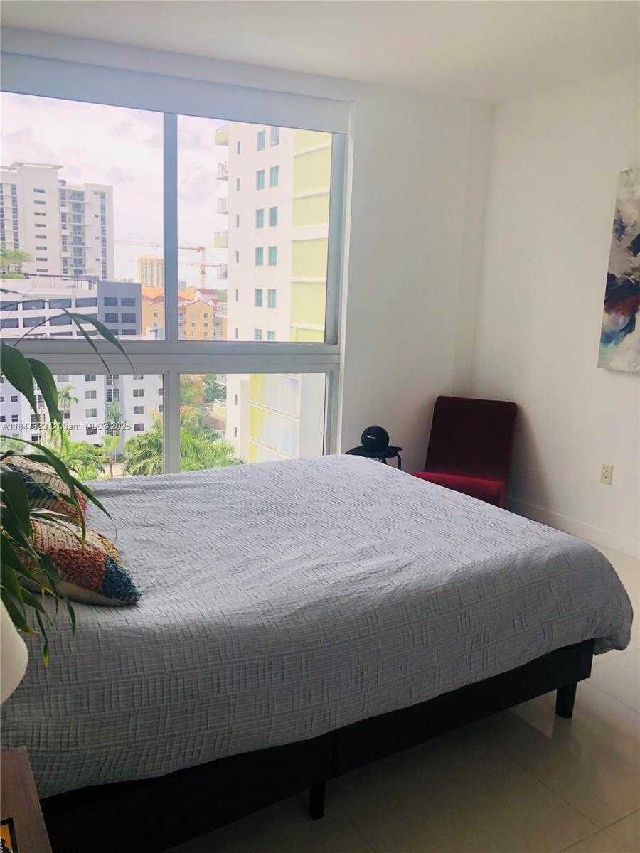Small Image of 1010 SOUTH WEST 2ND AVE #709, Miami Number 14