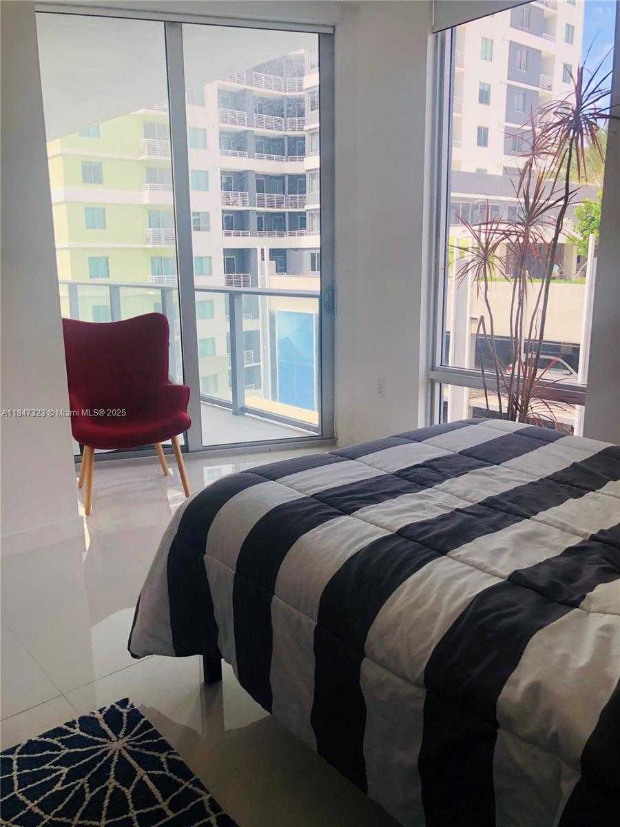 Small Image of 1010 SOUTH WEST 2ND AVE #709, Miami Number 18