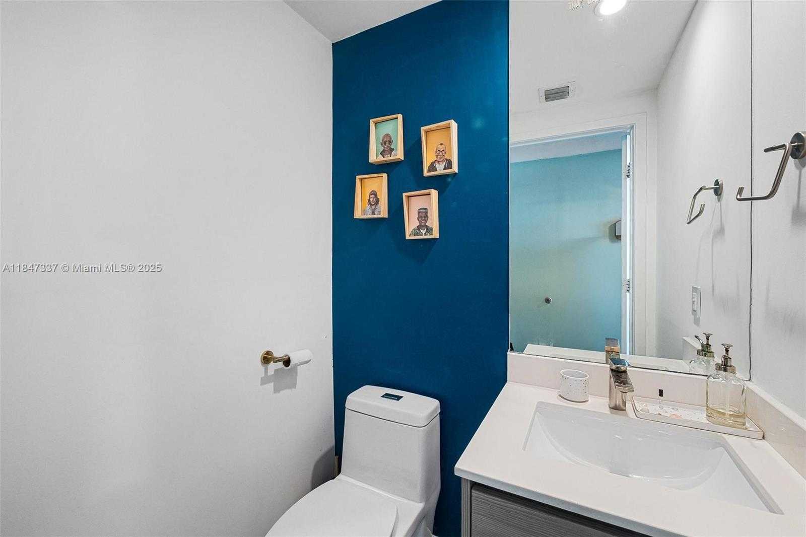 Small Image of 460 NORTH EAST 28TH ST #2602, Miami Number 26