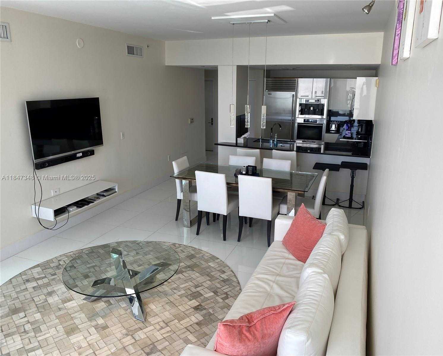 Small Image of 17121 COLLINS AVE #1906, Sunny Isles Beach Number 11
