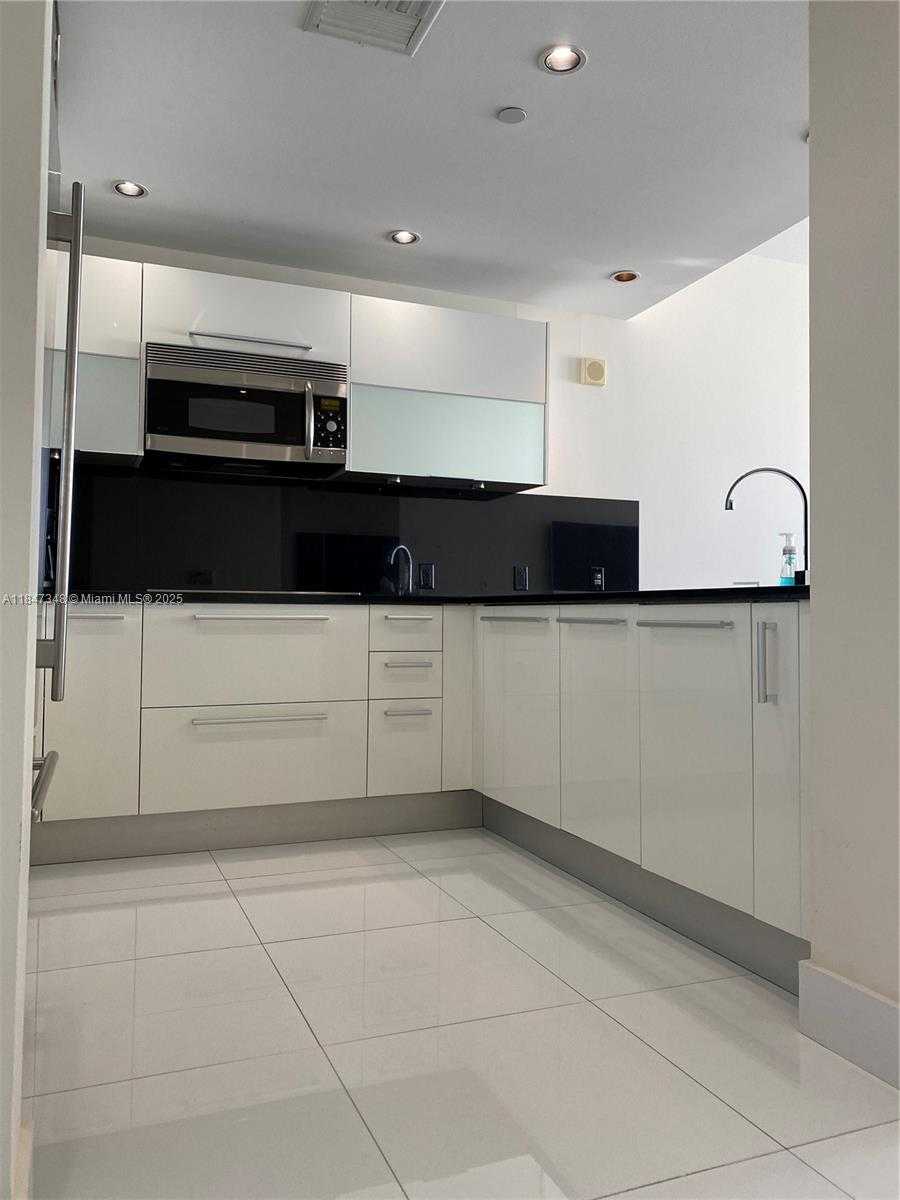 Small Image of 17121 COLLINS AVE #1906, Sunny Isles Beach Number 19