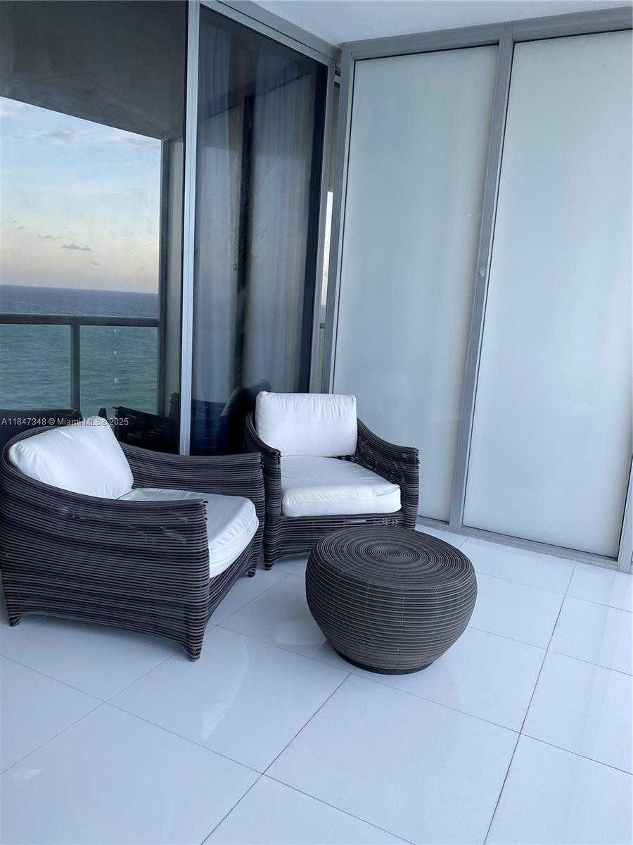 Small Image of 17121 COLLINS AVE #1906, Sunny Isles Beach Number 6