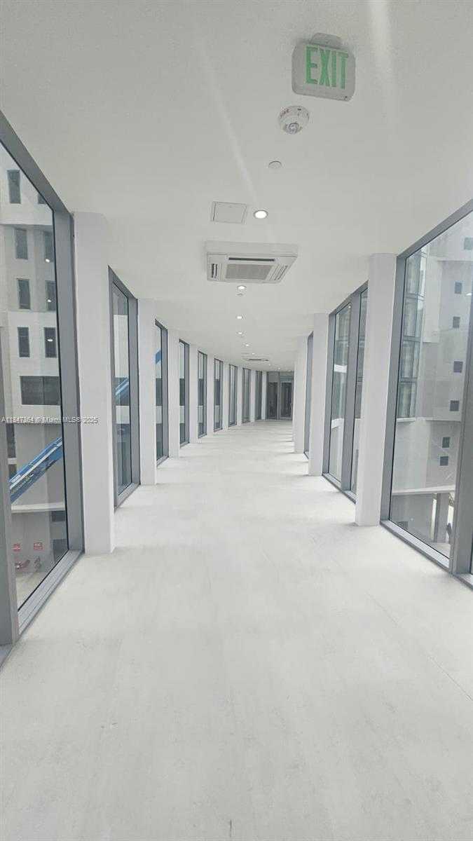 Small Image of 700 NORTH EAST 24 STREET #1603, Miami Number 32