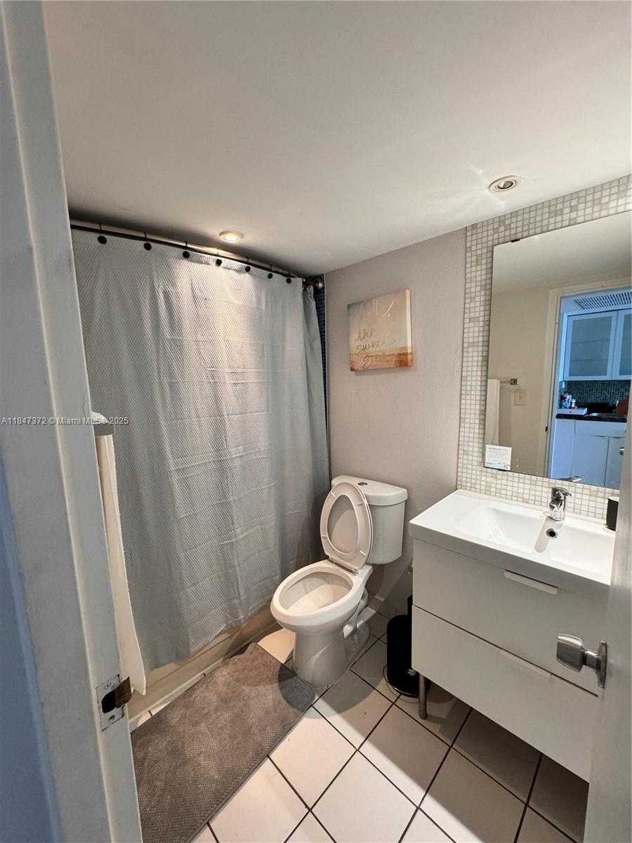 Small Image of 19201 COLLINS AVE #436, Sunny Isles Beach Number 14