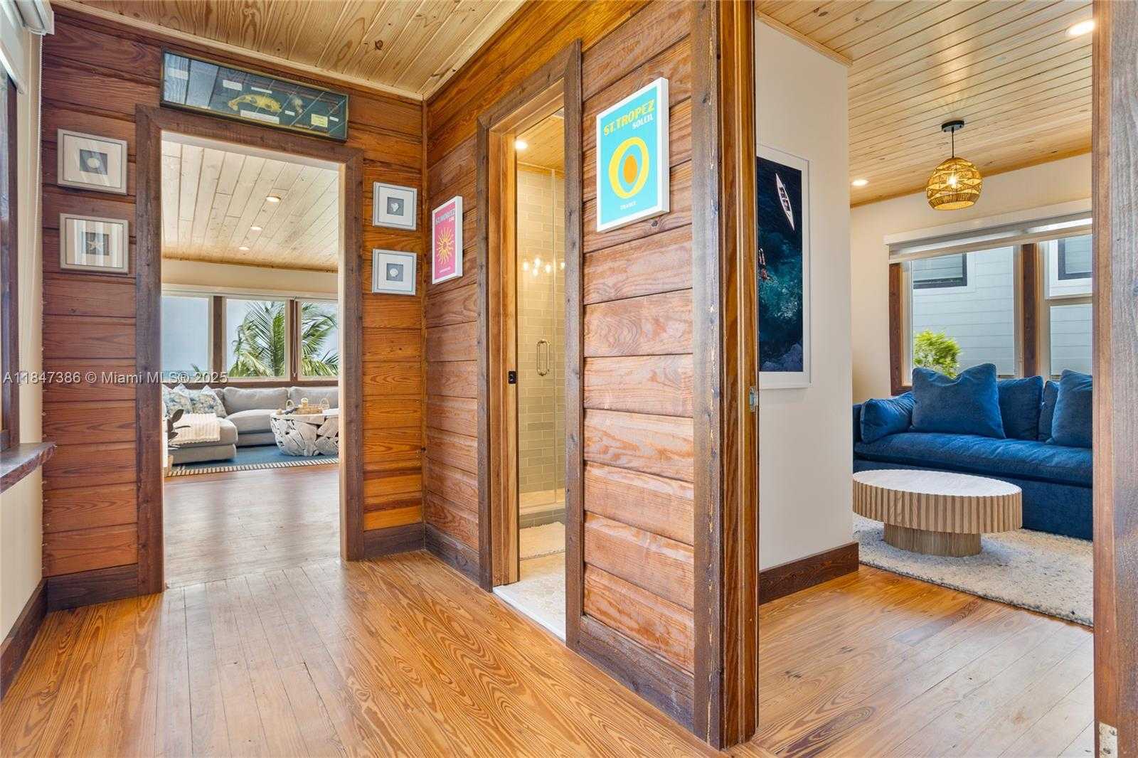 Small Image of 235 TAVERNIER DR, Key Largo Number 21