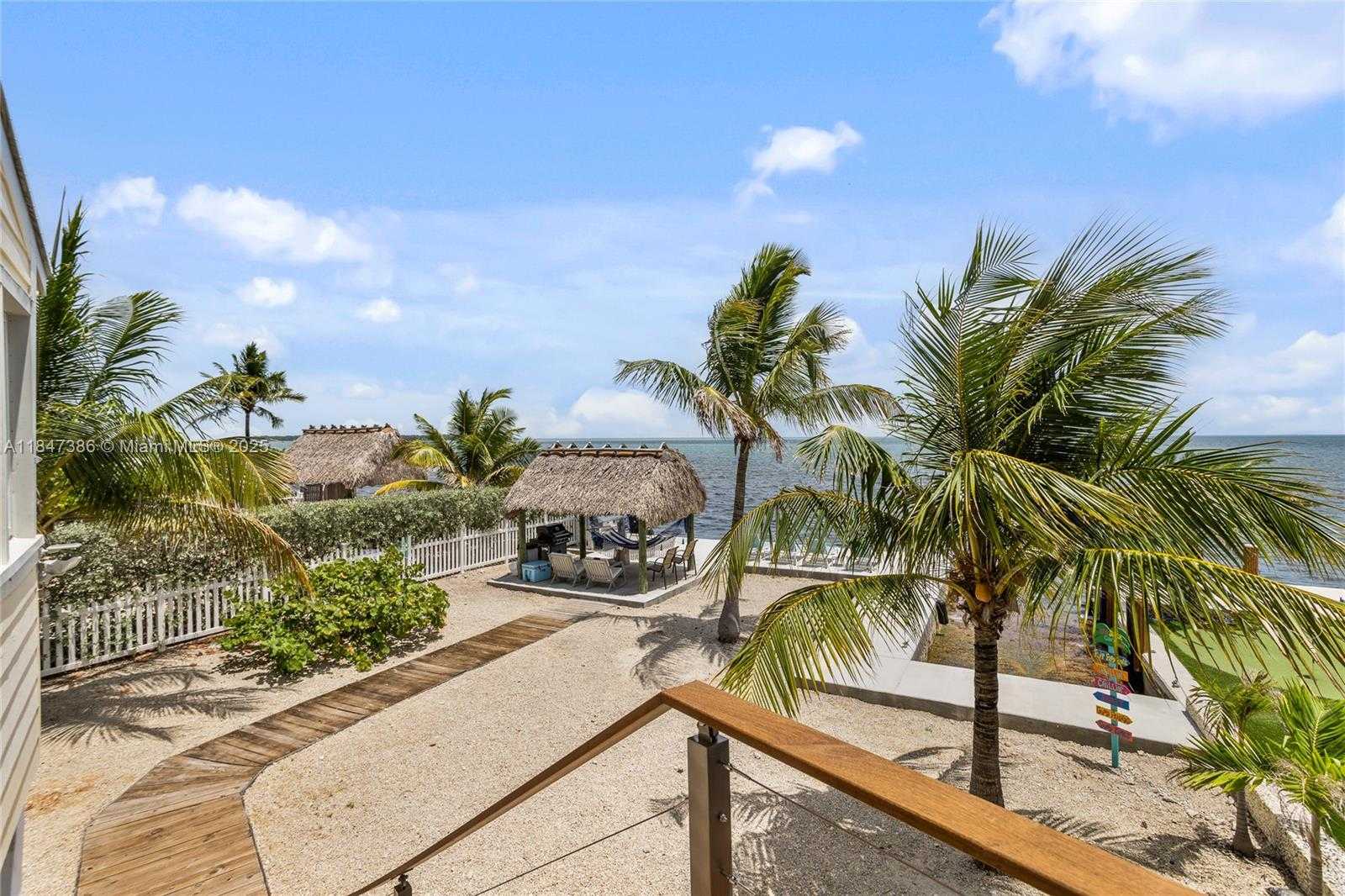 Small Image of 235 TAVERNIER DR, Key Largo Number 30