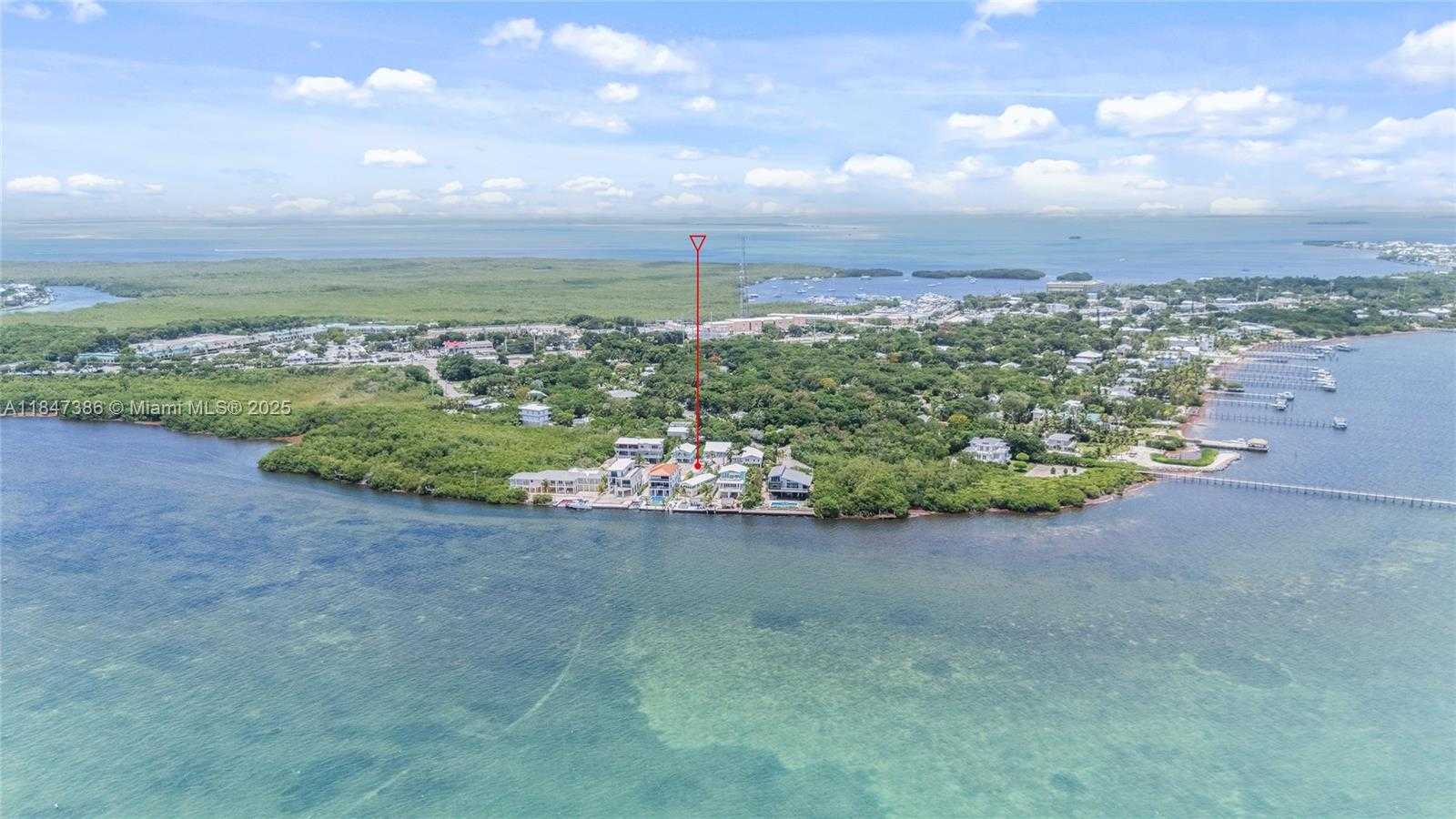 Small Image of 235 TAVERNIER DR, Key Largo Number 4
