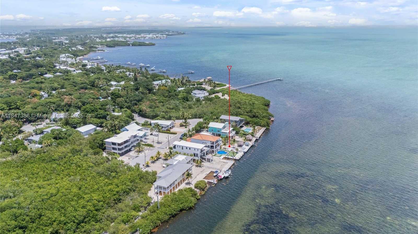 Small Image of 235 TAVERNIER DR, Key Largo Number 7