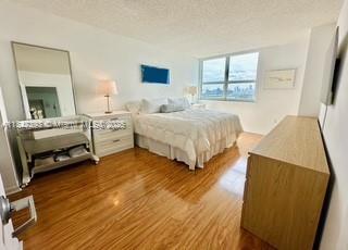 Small Image of 650 WEST AVE #1003, Miami Beach Number 4