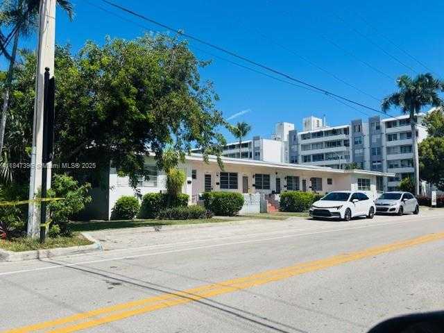 Small Image of 1085 94TH ST #9407, Bay Harbor Islands Number 2