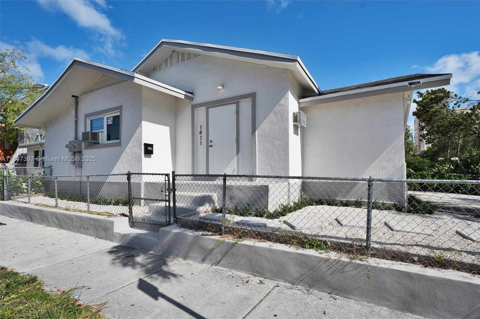 Small Image of 1411 SOUTH WEST 3 RD STREET #1, Miami Number 18