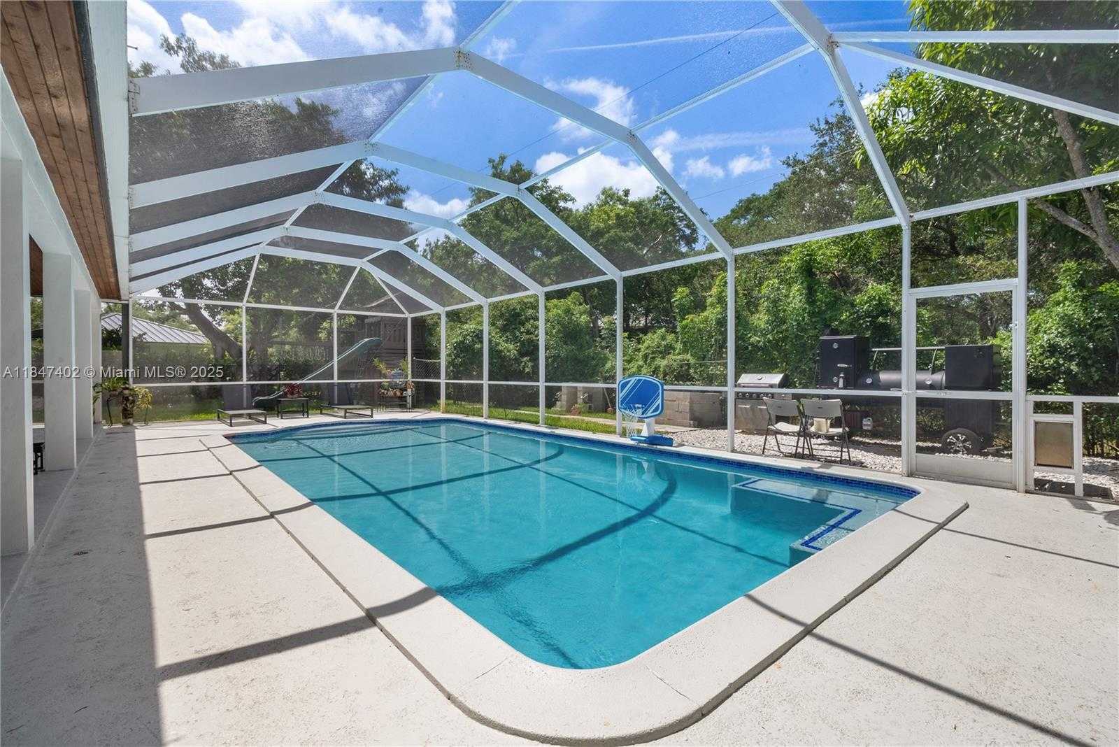 Small Image of 7705 SOUTH WEST 171ST TER, Palmetto Bay Number 30