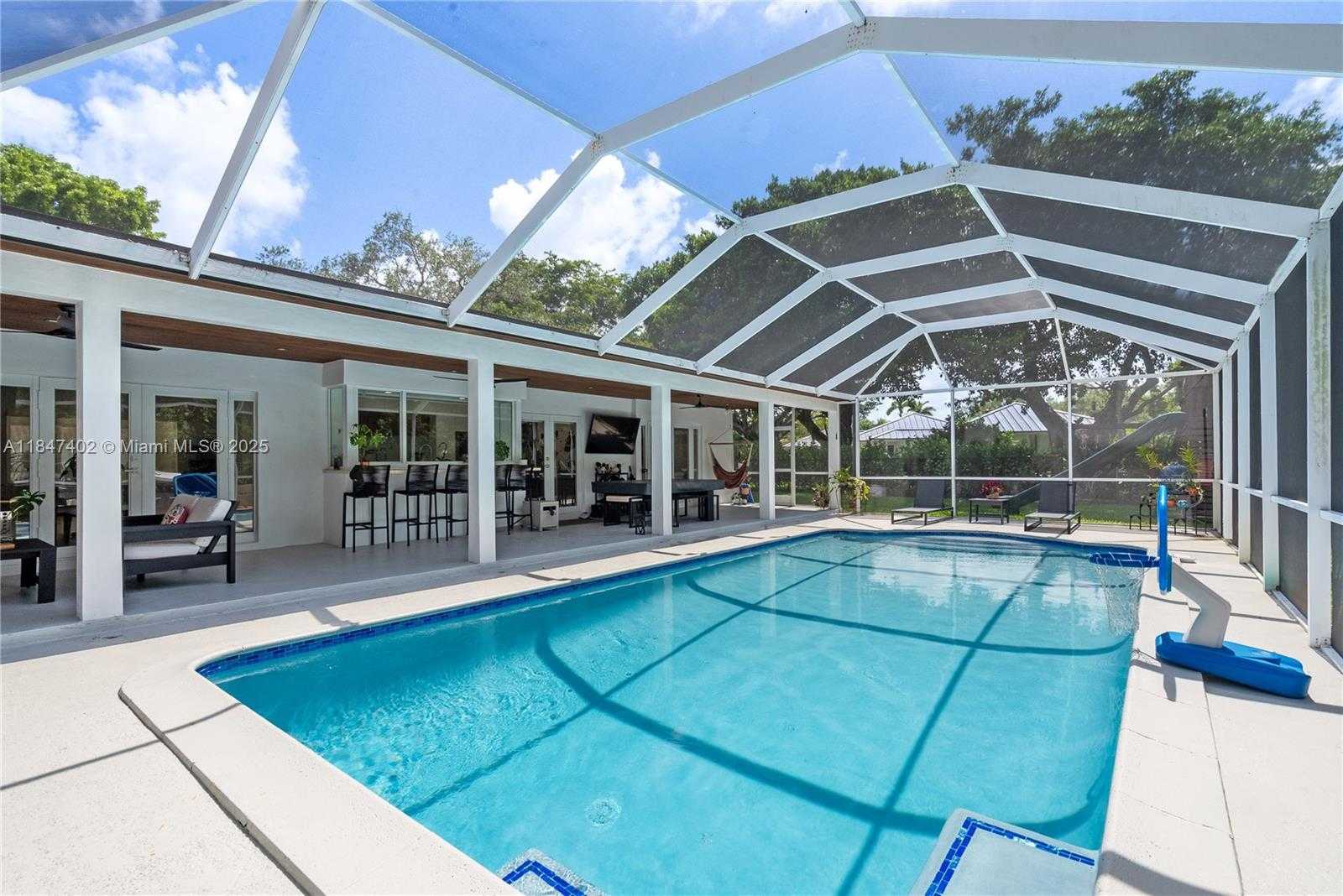Small Image of 7705 SOUTH WEST 171ST TER, Palmetto Bay Number 33