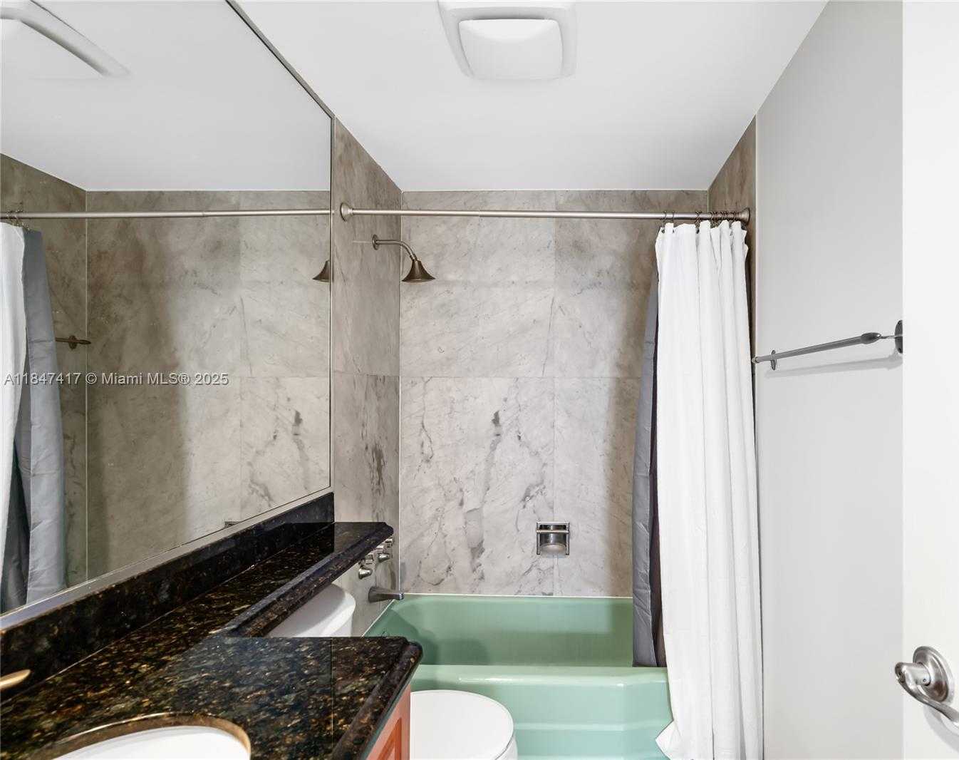 Small Image of 1408 BRICKELL BAY DR #1106, Miami Number 23